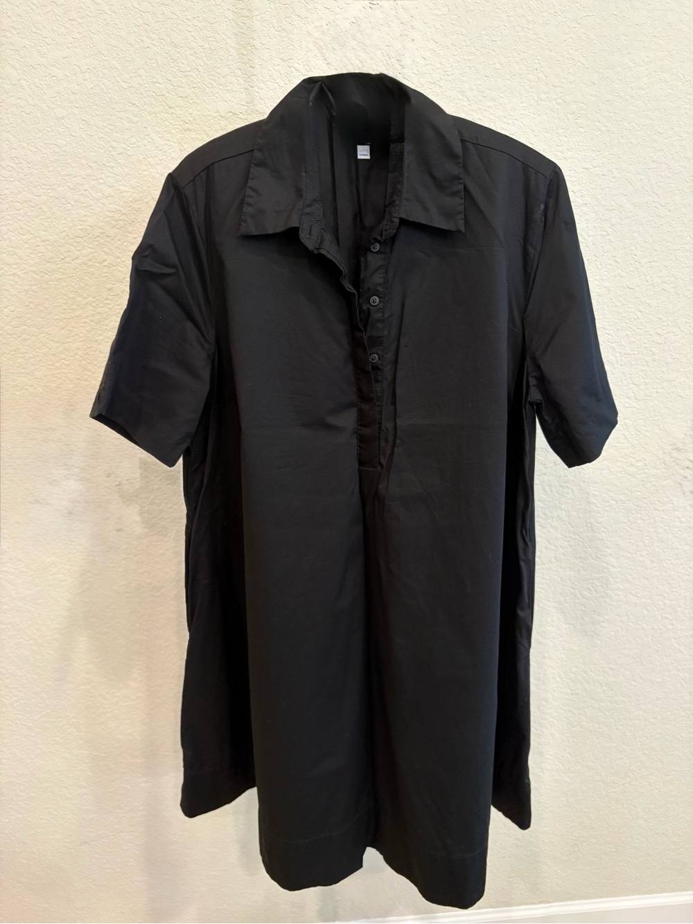 Old Navy Black Short-Sleeve A-line Dress